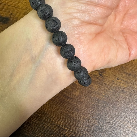 Lava Rock and Green Agate Beaded Stretch Bracelet with Black Stone Boho Chic - Picture 7 of 9